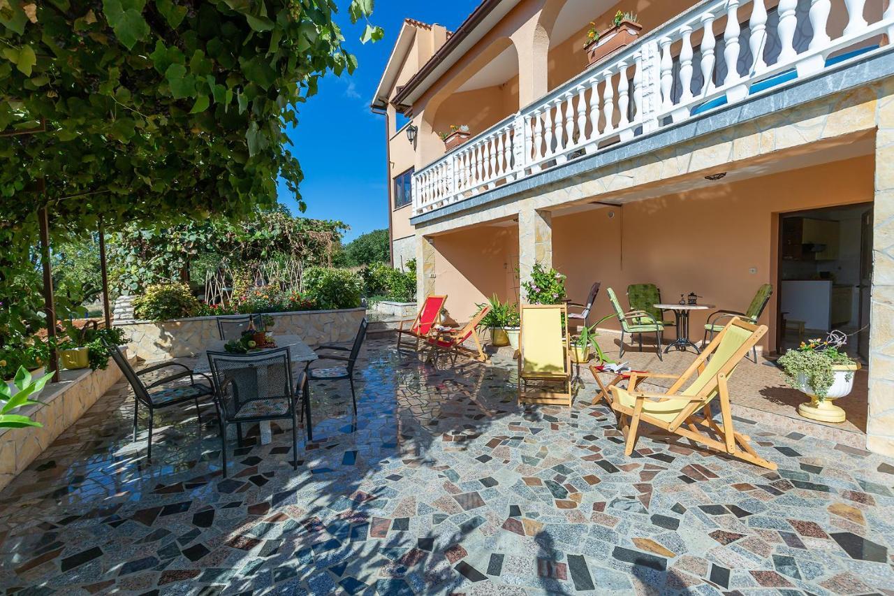 Apartments Alice Green Oasis - Poreč Eksteriør billede