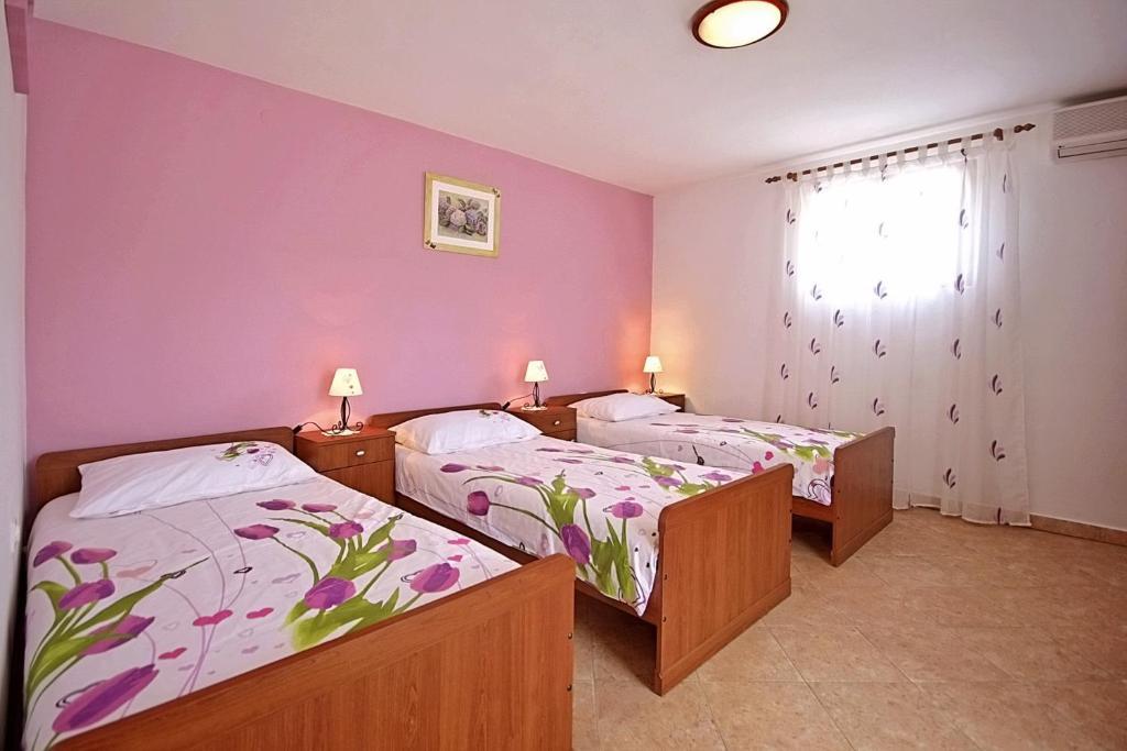 Apartments Alice Green Oasis - Poreč Værelse billede