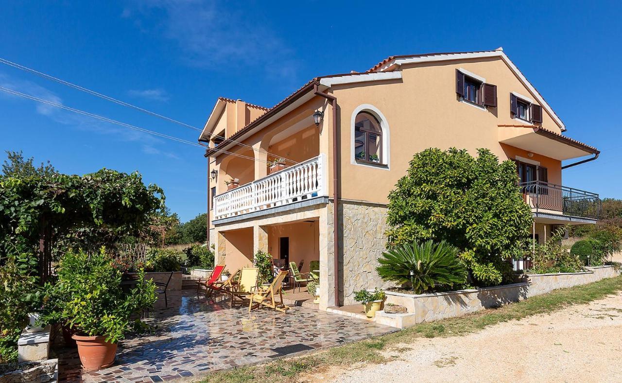 Apartments Alice Green Oasis - Poreč Eksteriør billede